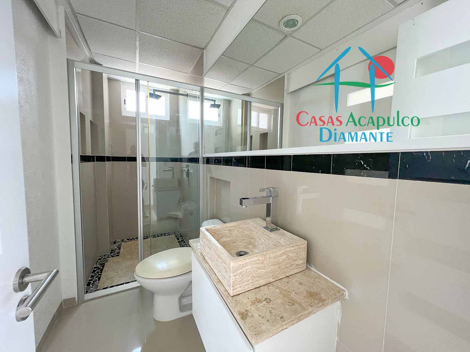 FairView Towers C8 - Baño completo 1